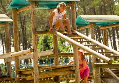 Air de jeux au camping Les Dunes de Contis