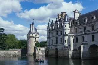 chateaux